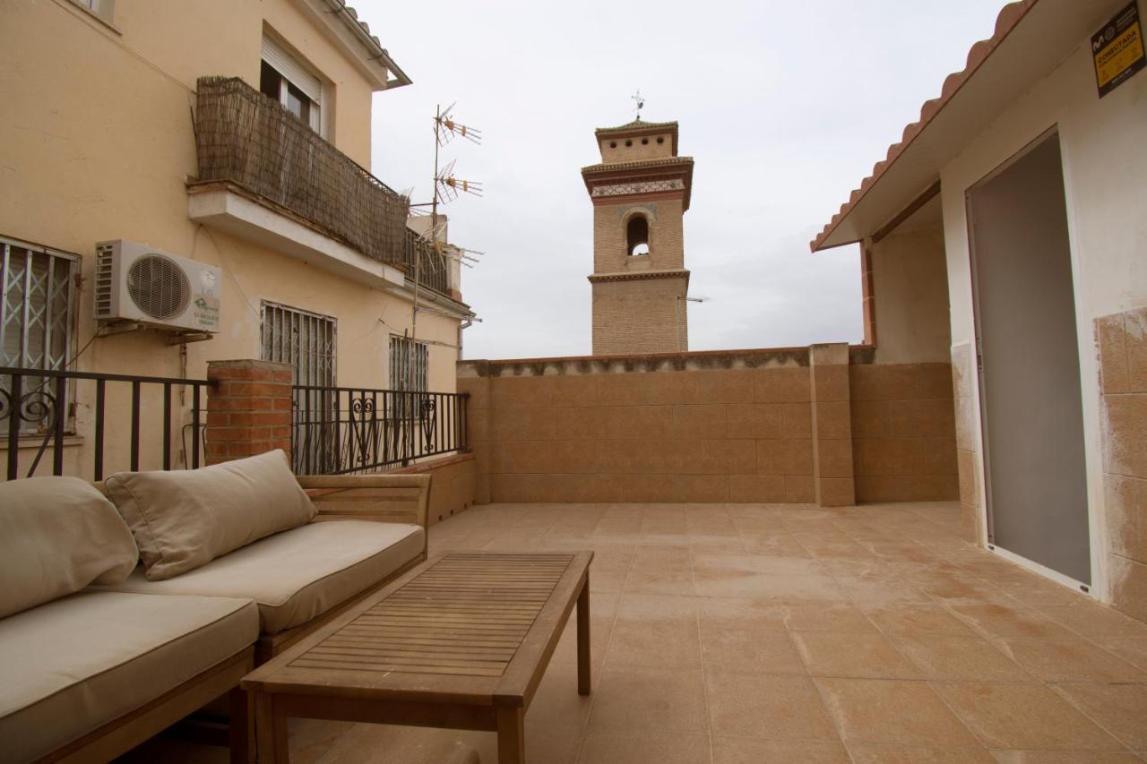 Habitacion En Casa De 3 Habitaciones En Centro Historico Гранада Экстерьер фото